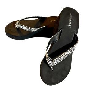West Loop Black White Flip Flops Sandals Zebra Pattern Wedge Women 5/6